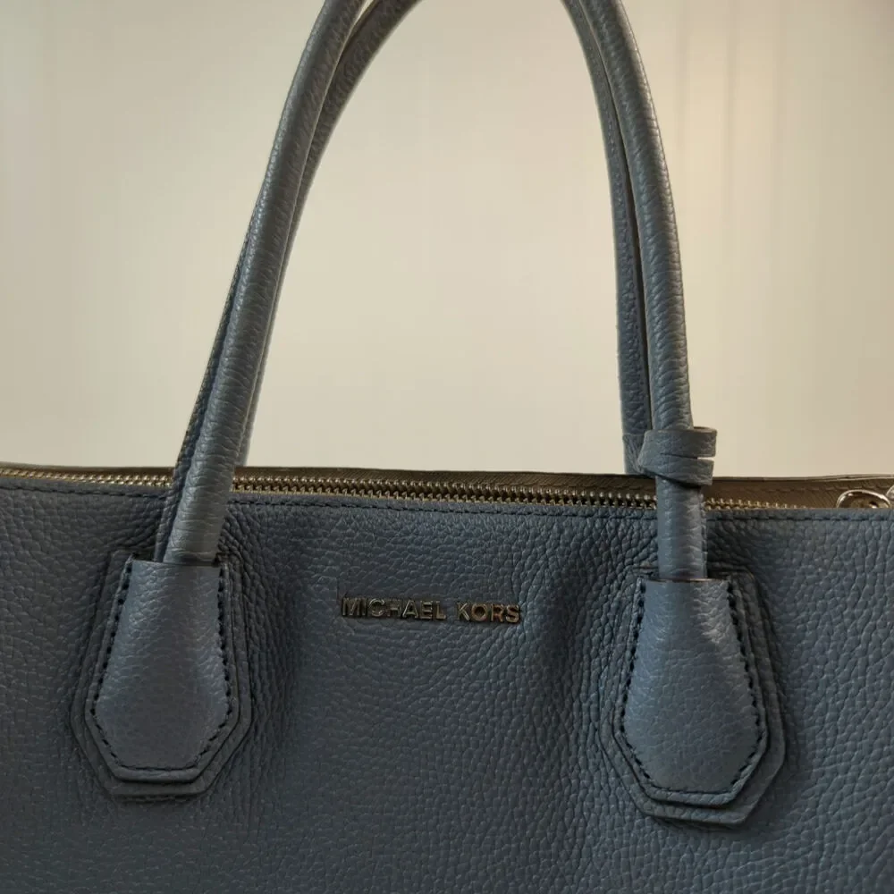 Michael Kors Mercer Leather‎ Satchel Handle Removable Strap Light Blue
